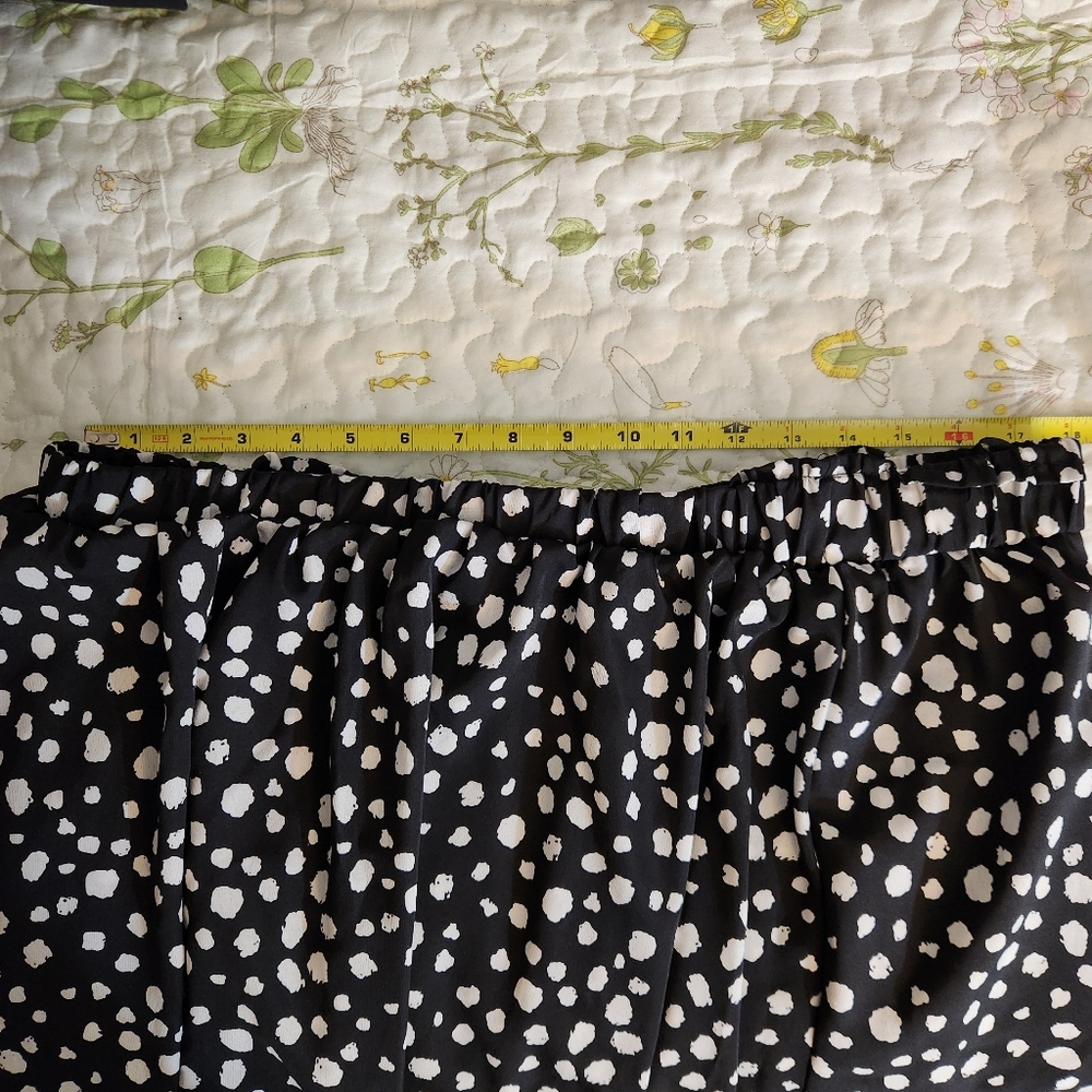 Skirt - Picture 2 of 2